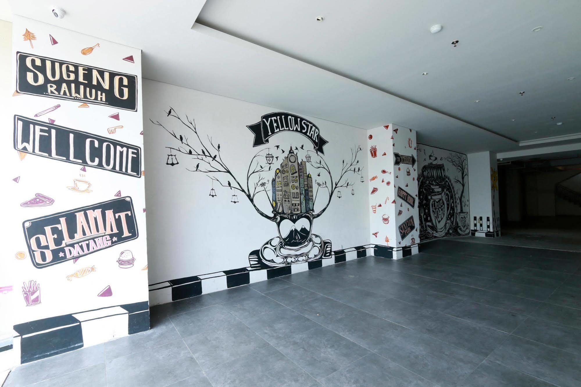 Yellow Star Gejayan Hotel Jogyakarta Zewnętrze zdjęcie